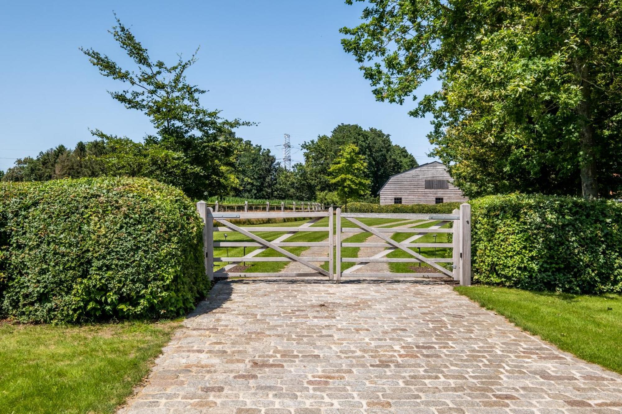 Hoeve Den Akker - Luxueuze Vakantiewoningen Met Privetuinen En Alpaca'S Nabij Brugge, Damme, Knokke, Sluis En Cadzand מראה חיצוני תמונה
