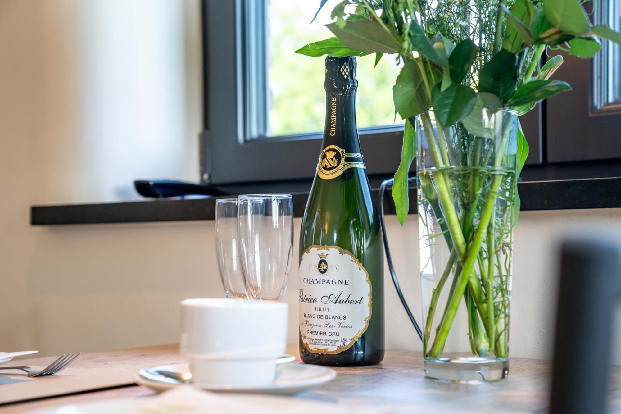 Hoeve Den Akker - Luxueuze Vakantiewoningen Met Privetuinen En Alpaca'S Nabij Brugge, Damme, Knokke, Sluis En Cadzand מראה חיצוני תמונה