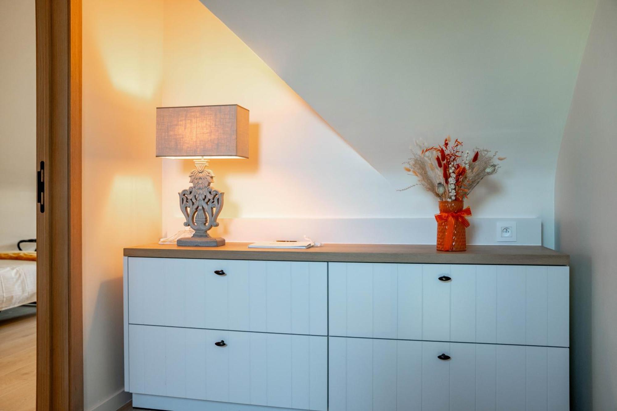 Hoeve Den Akker - Luxueuze Vakantiewoningen Met Privetuinen En Alpaca'S Nabij Brugge, Damme, Knokke, Sluis En Cadzand מראה חיצוני תמונה