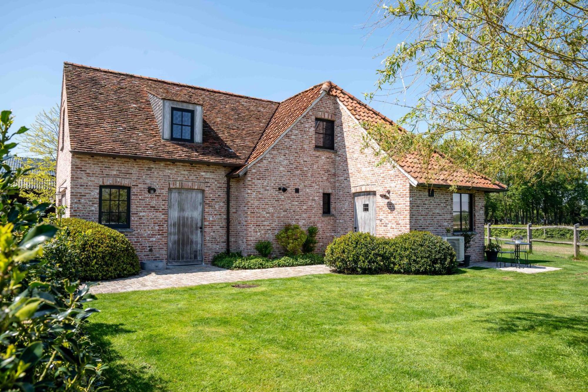 Hoeve Den Akker - Luxueuze Vakantiewoningen Met Privetuinen En Alpaca'S Nabij Brugge, Damme, Knokke, Sluis En Cadzand מראה חיצוני תמונה
